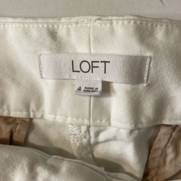 4/$25 Loft Shorts - Picture 5 of 6